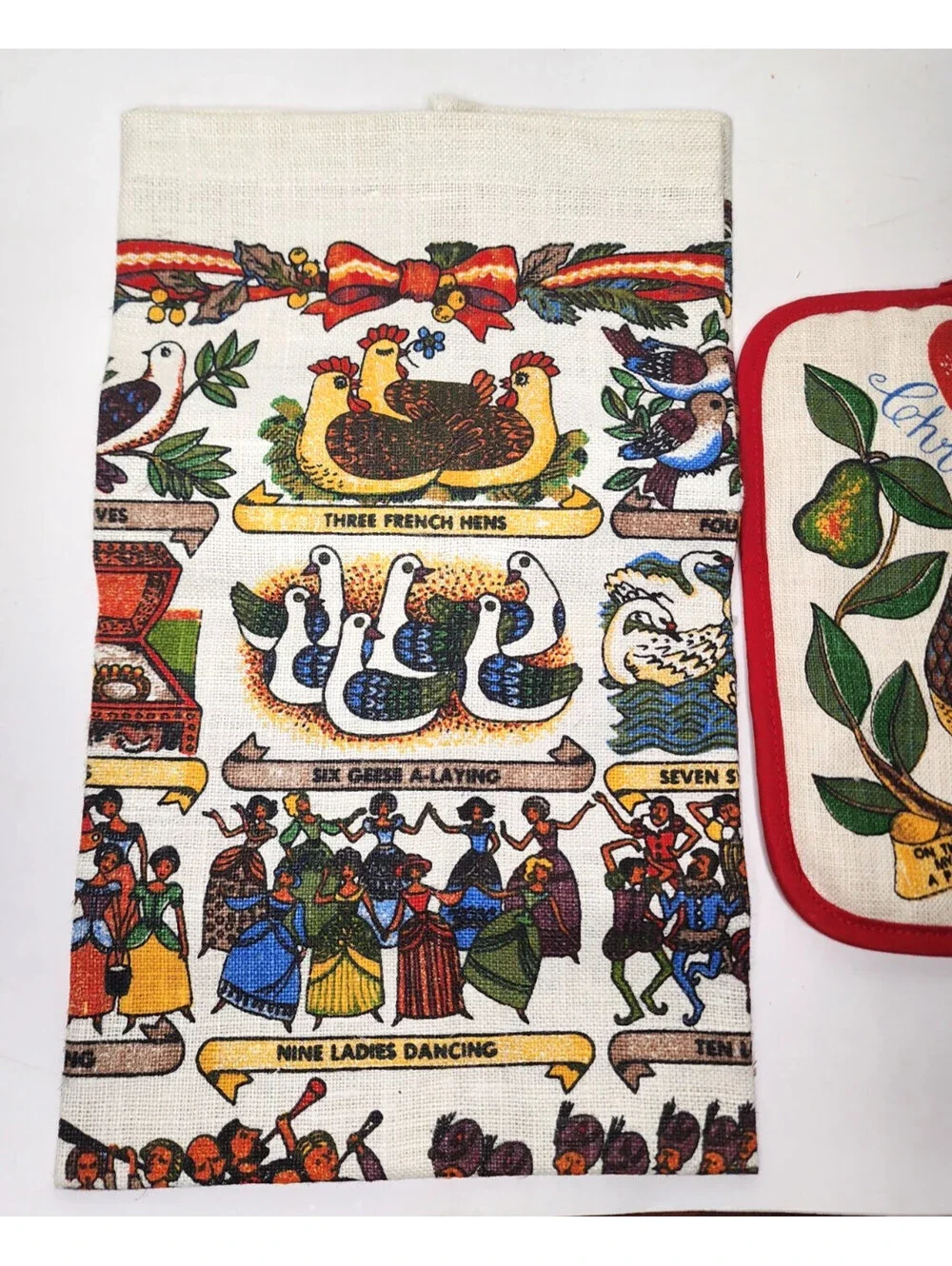 Vintage Tea and Pot Holder Linen Partridge In A Pear Tree 12 Days of Christmas